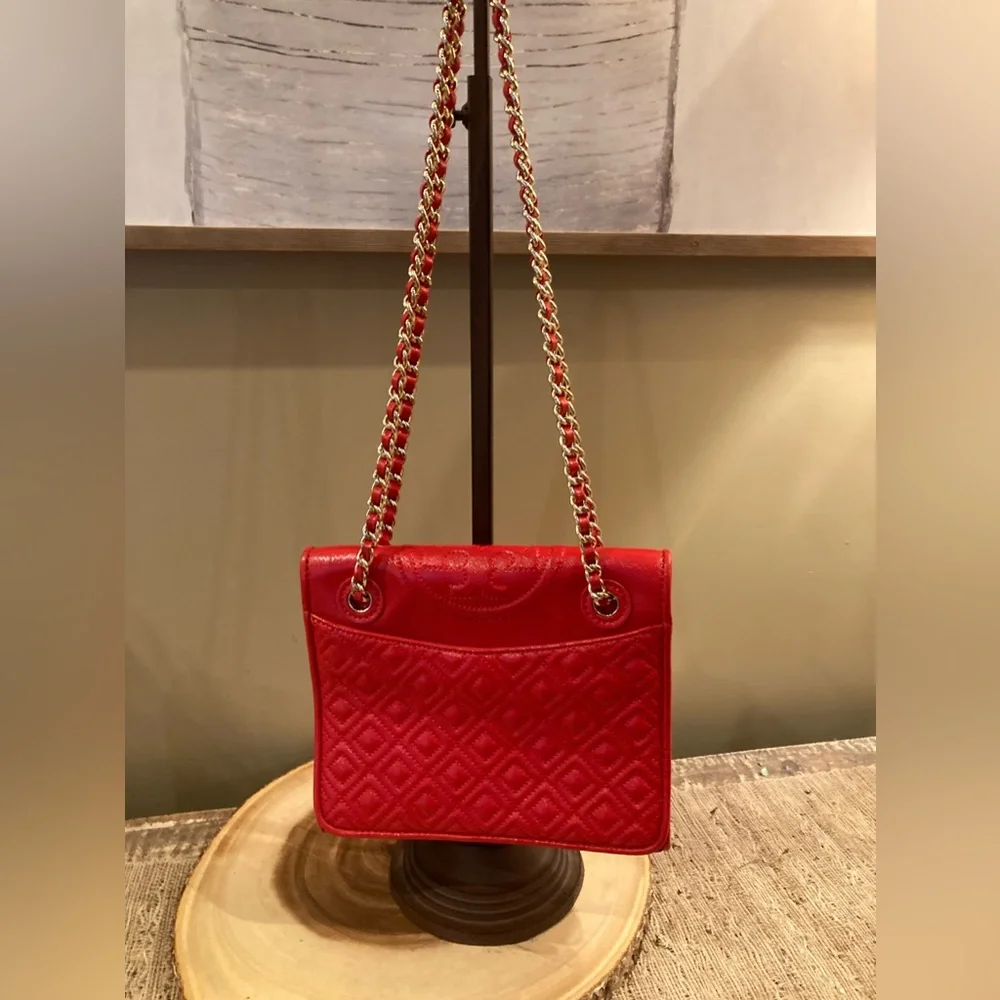 Tory Burch Fleming Quilted Crossbody/Shoulder Bag Chain‎ Red Patent Medium